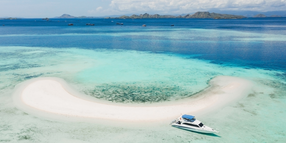 Komodo National Park Taka Makassar Island 1712174656