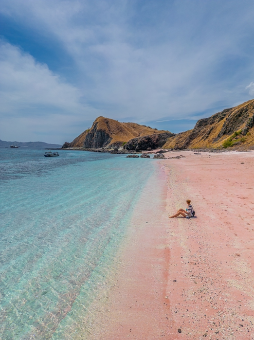 Pink Beach, Indonesien