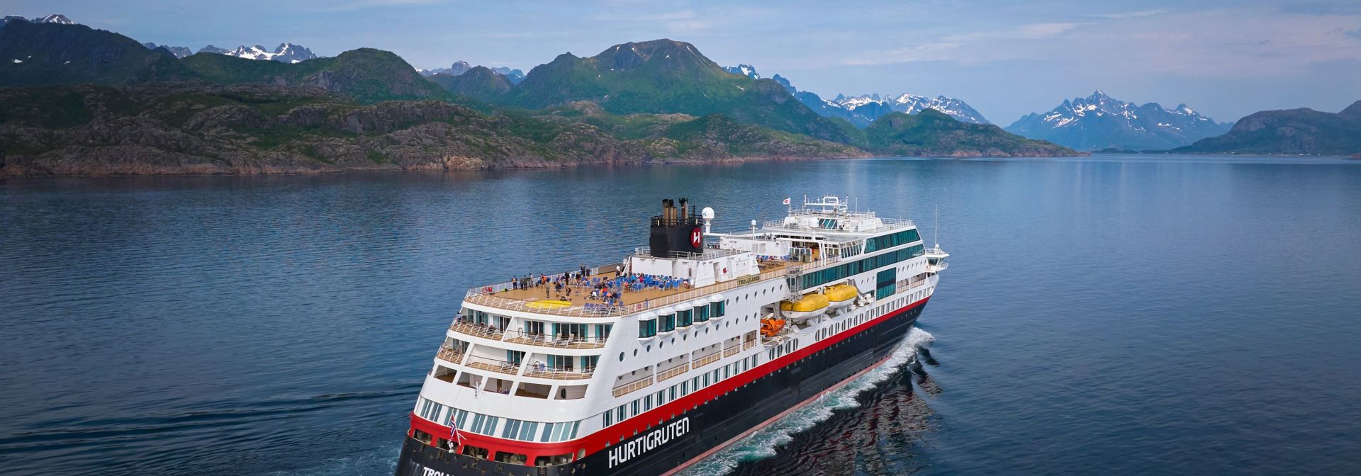 Ms Trollfjord Lofoten 01