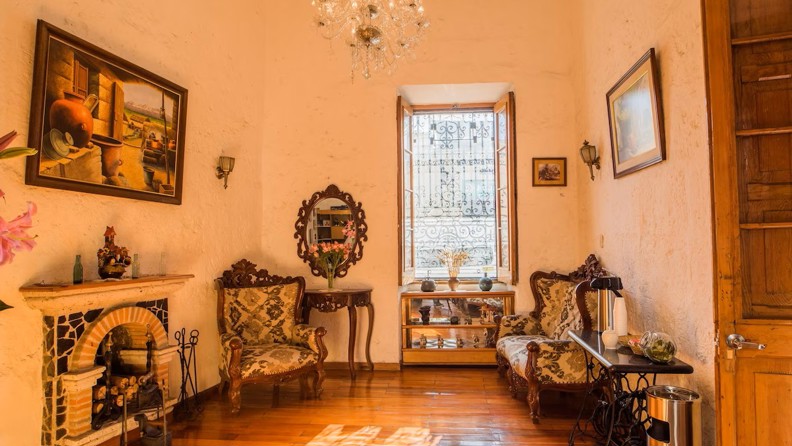 Lobby Majestad Boutique Hotel